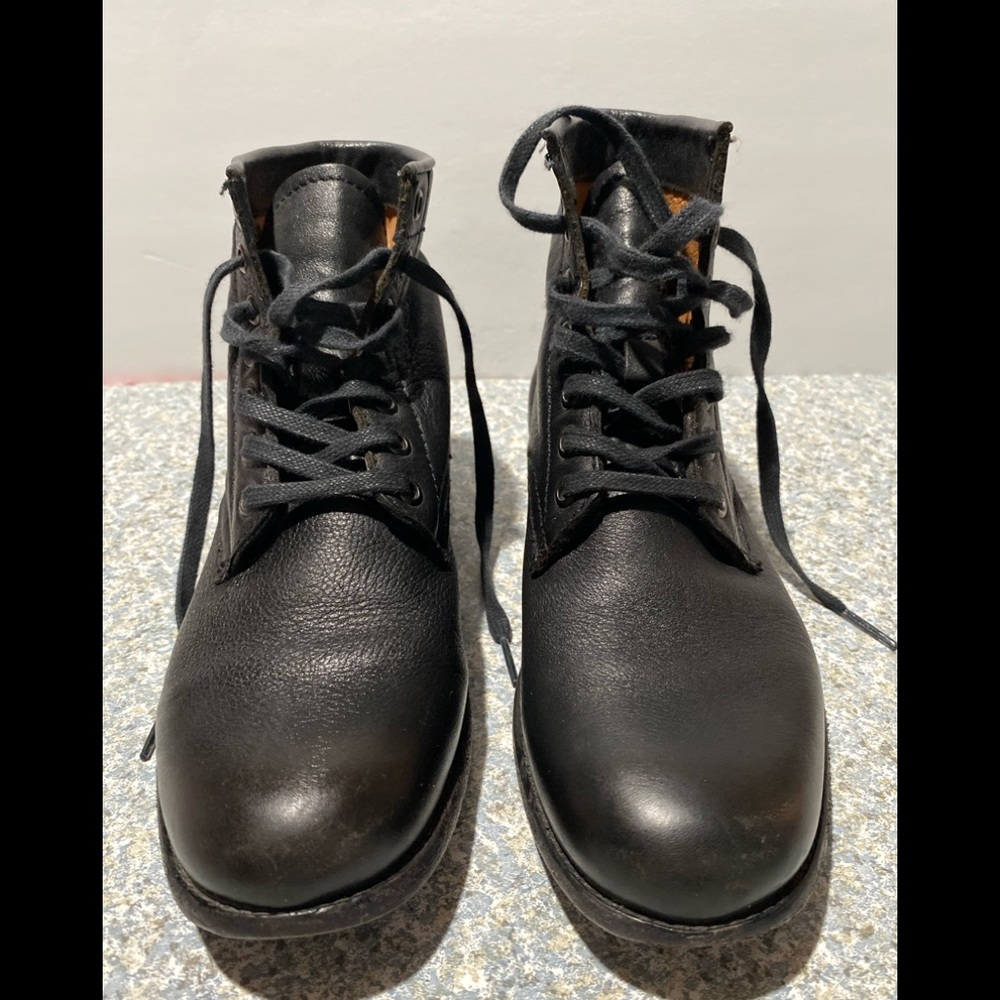 Frye Ankle boots